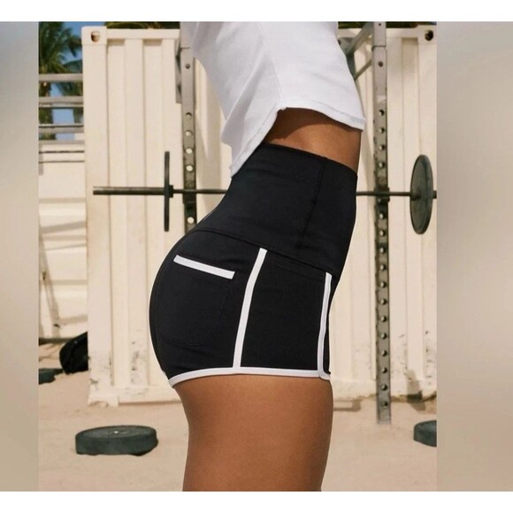 Free People FP Movement Small Shorts Island Time High Rise Black Stretch NEW - Picture 4 of 13